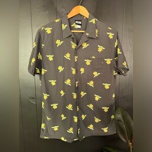 Star Wars short sleeved button up shirt with front pocket Grogu pattern